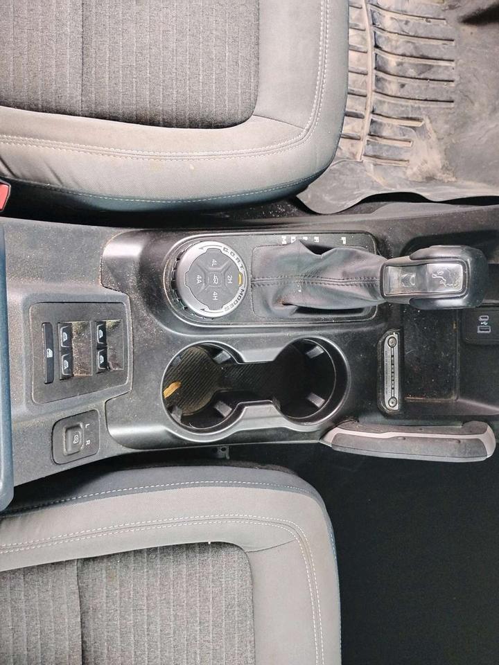 2021 Ford Bronco Outer Banks Photo