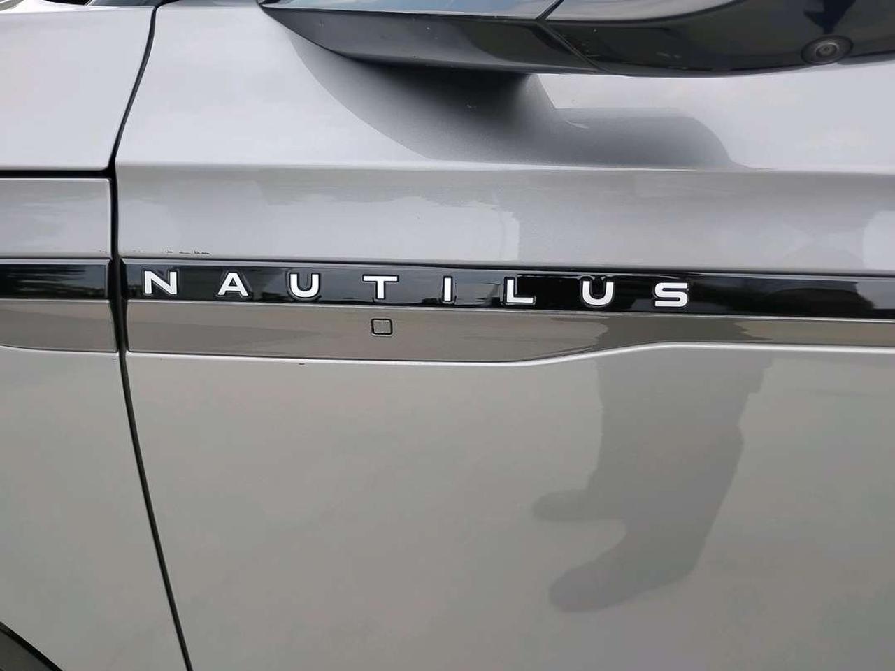 2025 Lincoln Nautilus RESERVE Photo