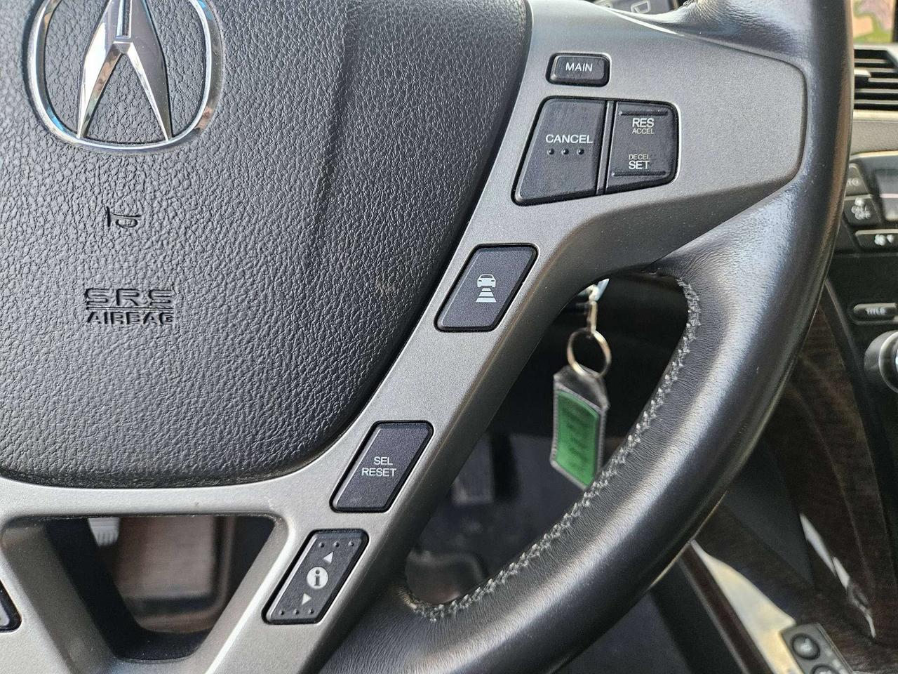 2011 Acura MDX AWD, Navi, Camera, Leather, Sunroof, 7 passenger Photo