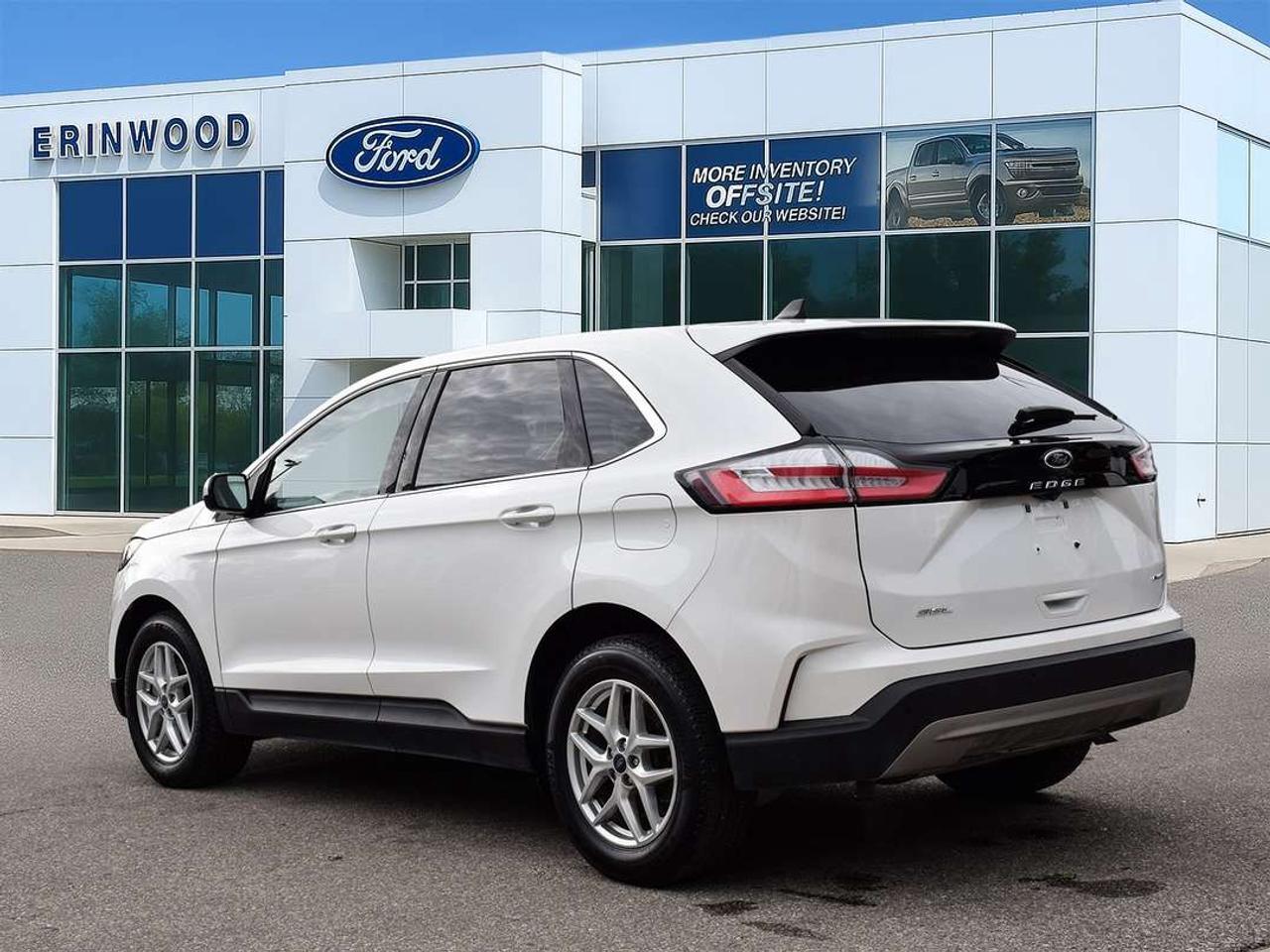 2022 Ford Edge SEL Photo