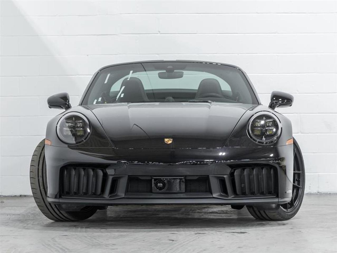 2026 Porsche 911  Photo5