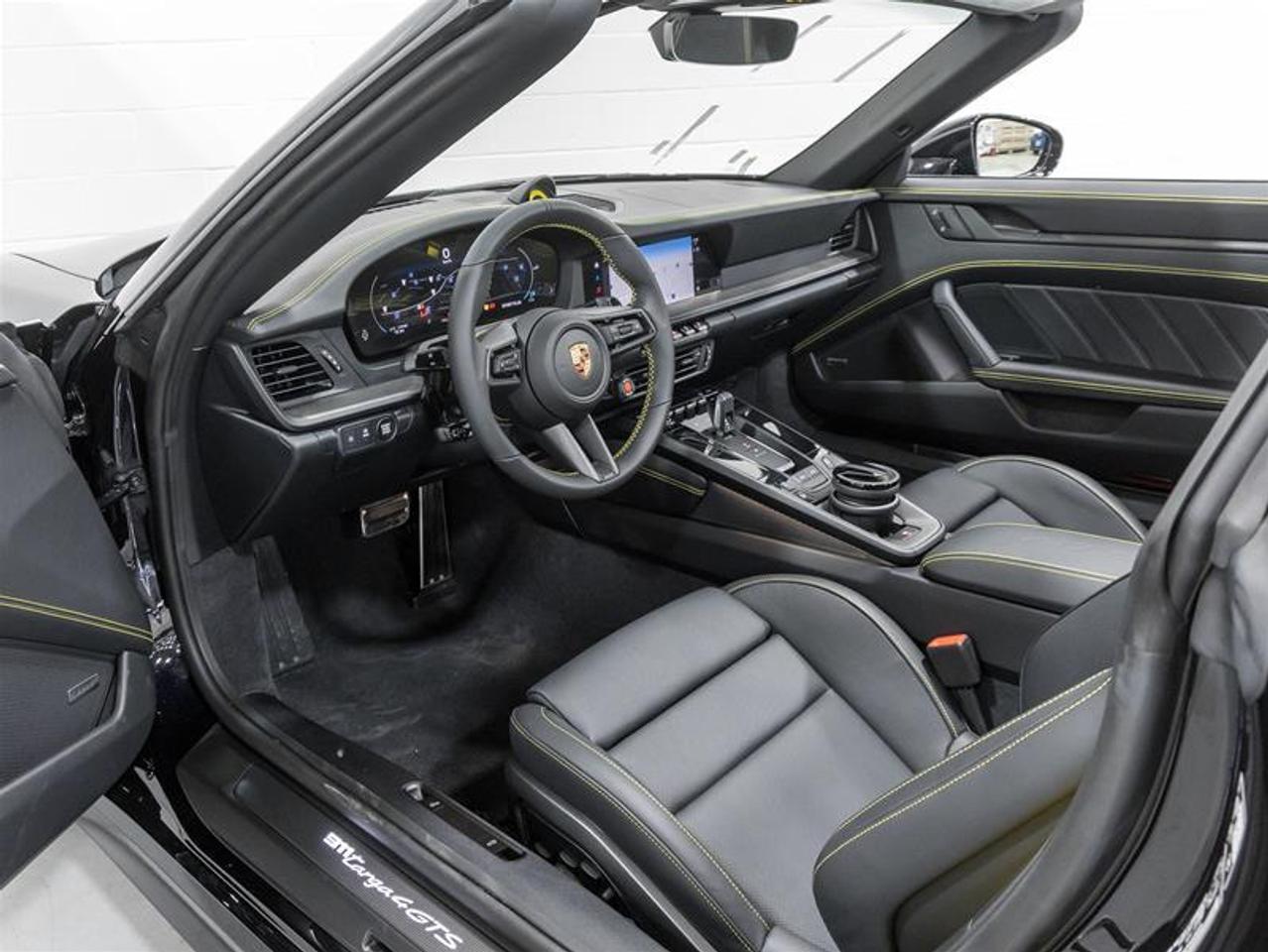 2026 Porsche 911  Photo