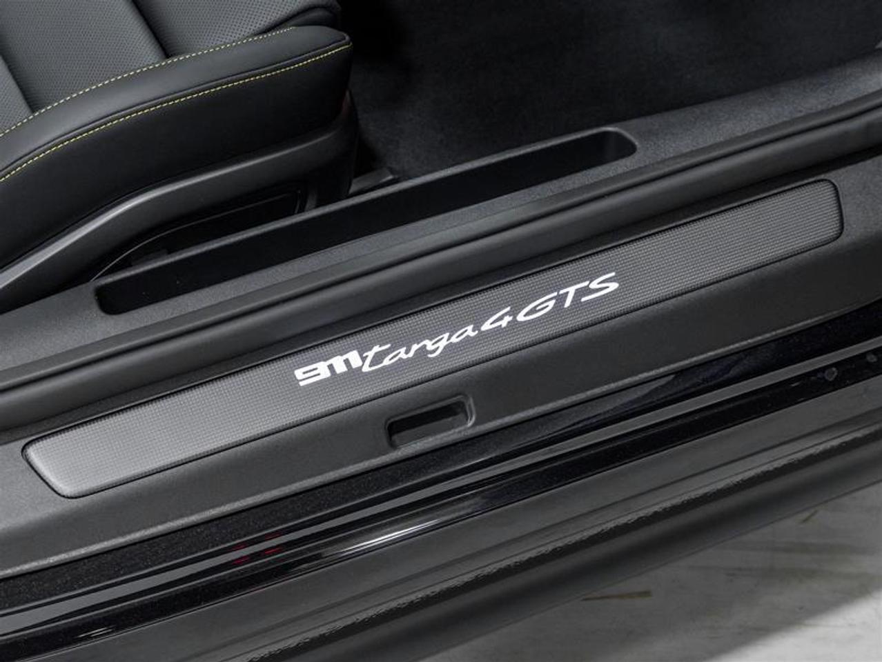 2026 Porsche 911  Photo