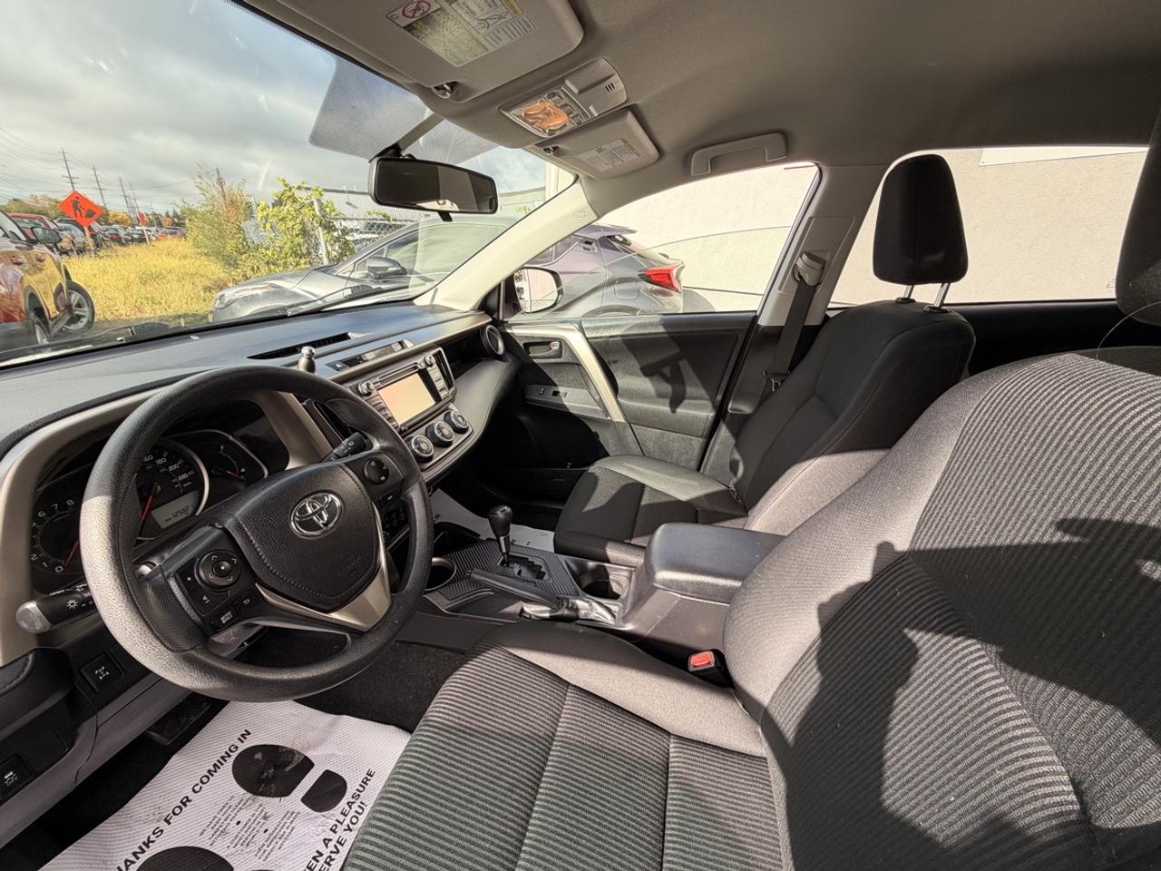 2014 Toyota RAV4 LE Photo