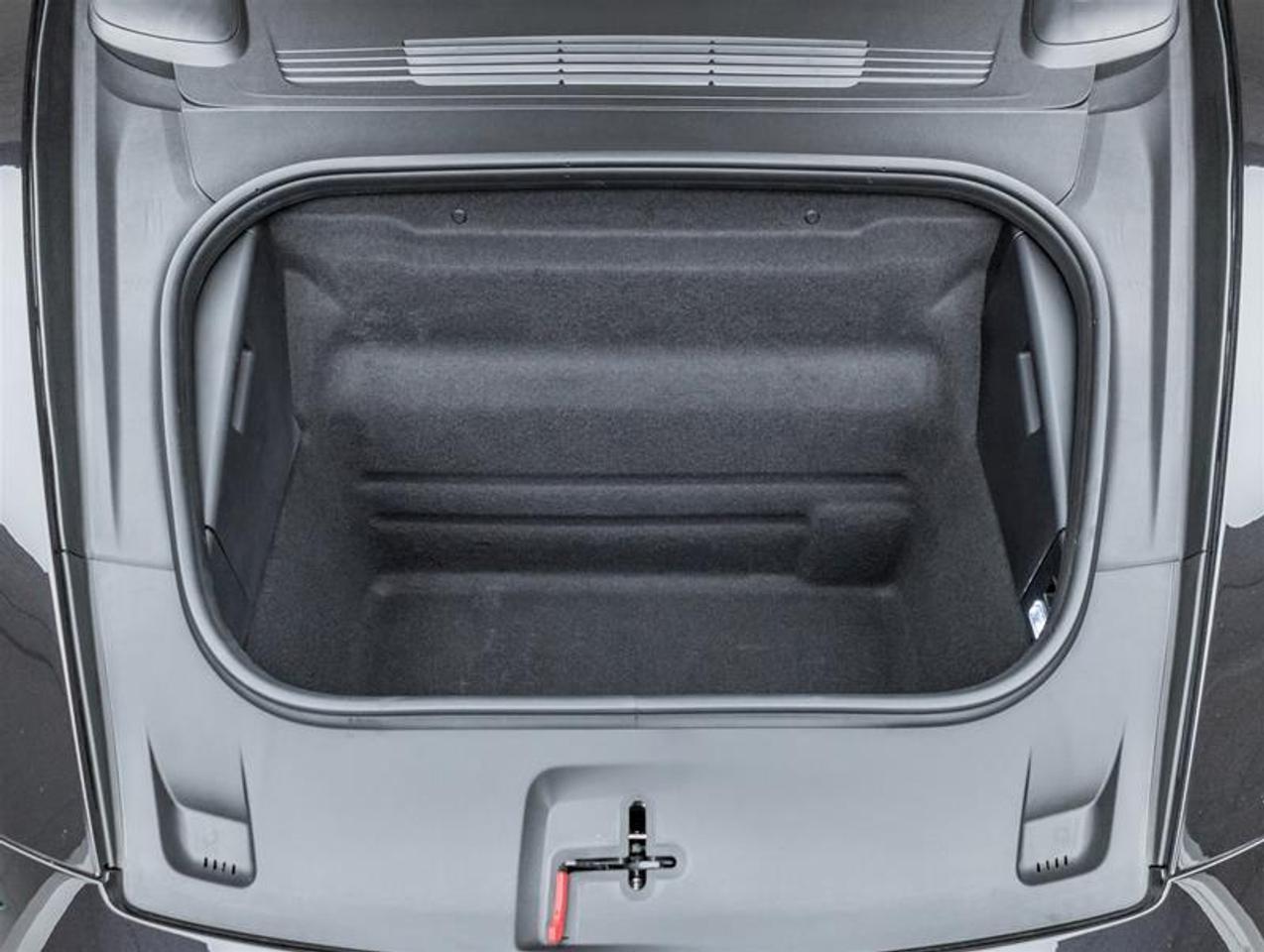2026 Porsche 911  Photo4