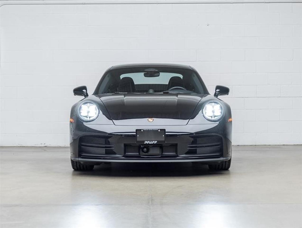 2026 Porsche 911  Photo1