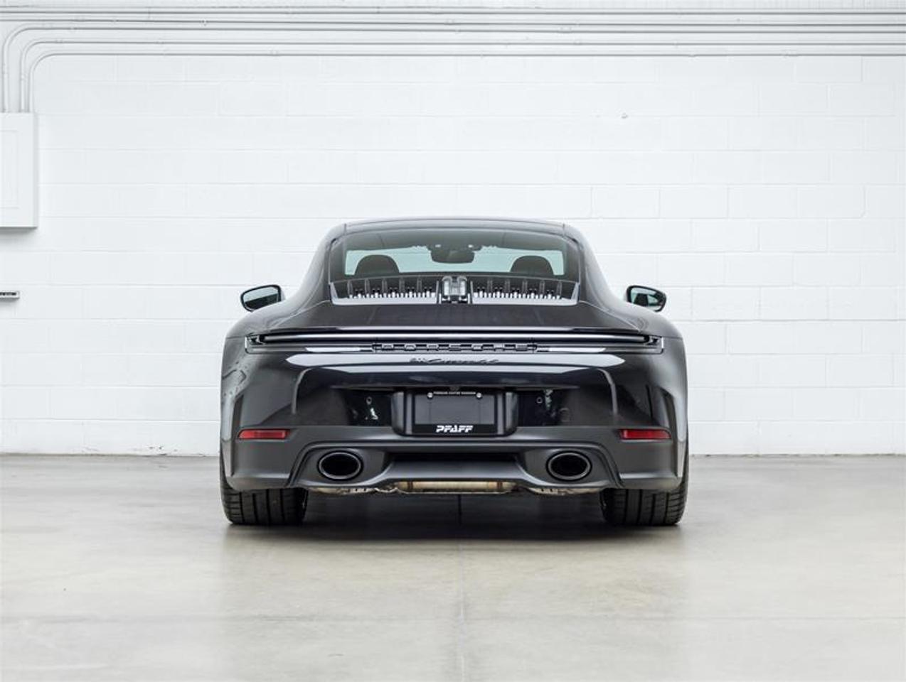 2026 Porsche 911  Photo