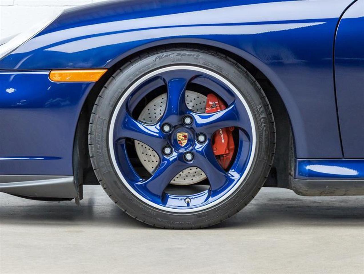 2002 Porsche 911  Photo