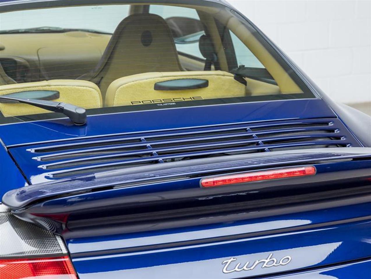 2002 Porsche 911  Photo