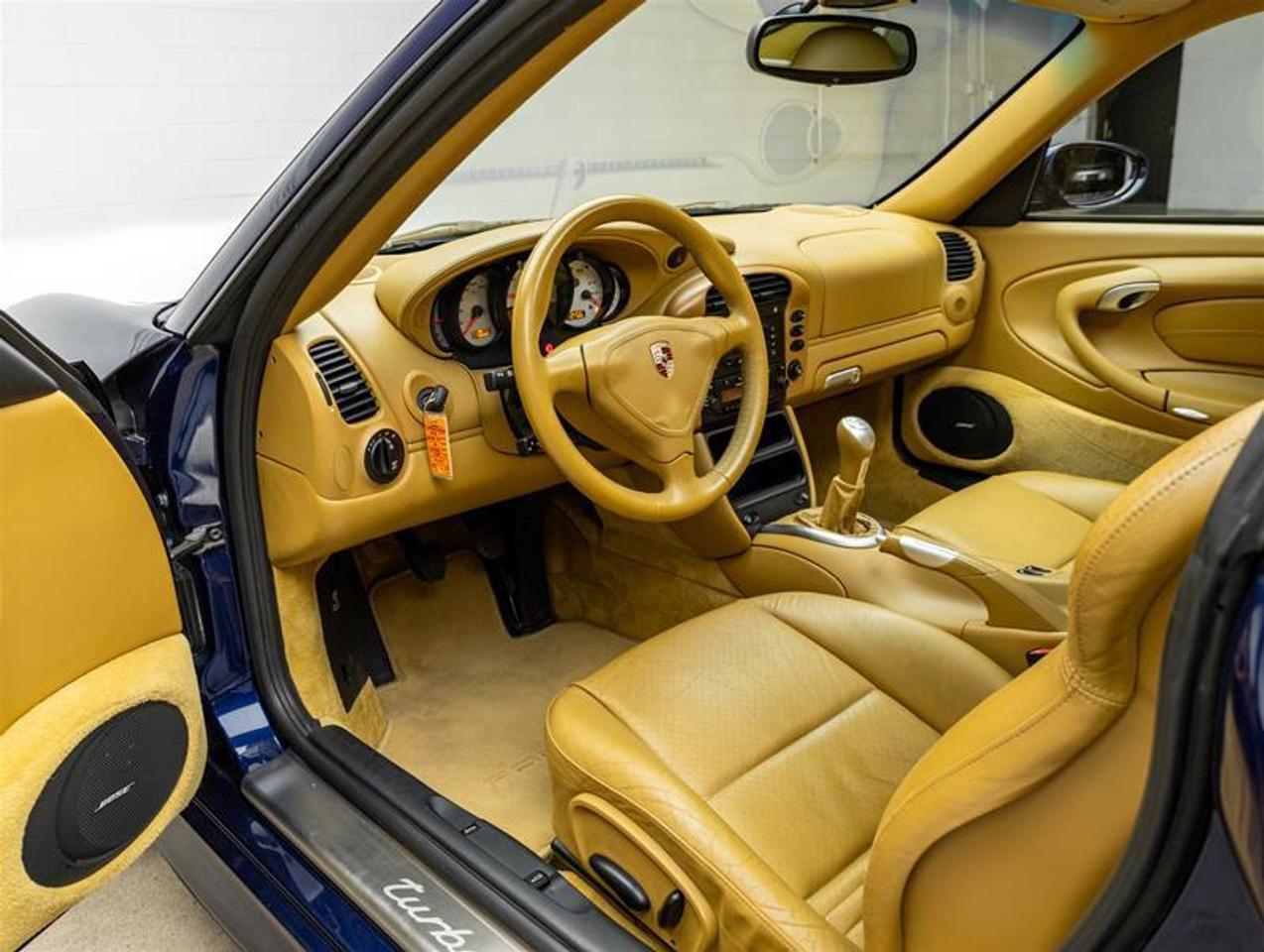 2002 Porsche 911  Photo