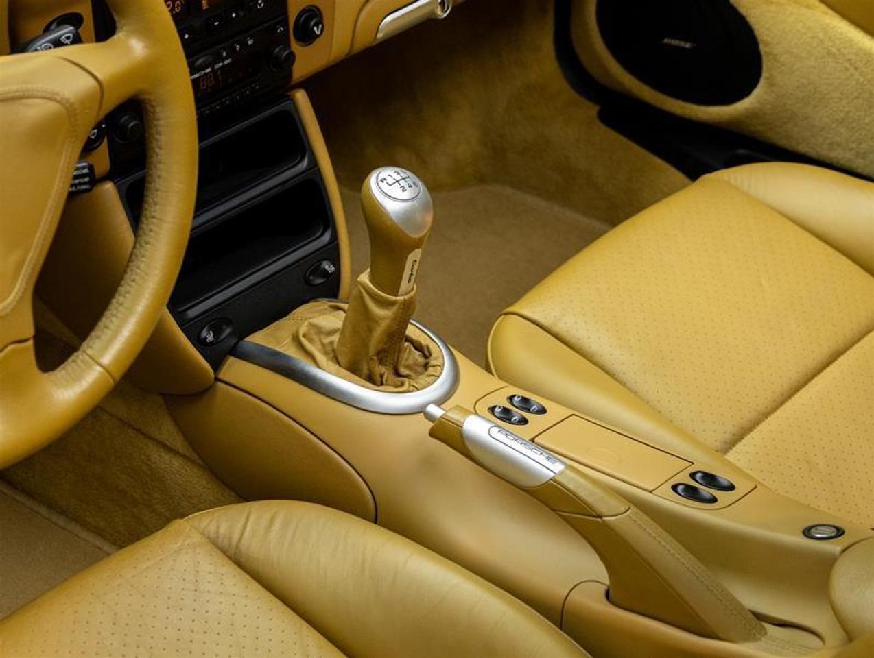 2002 Porsche 911  Photo