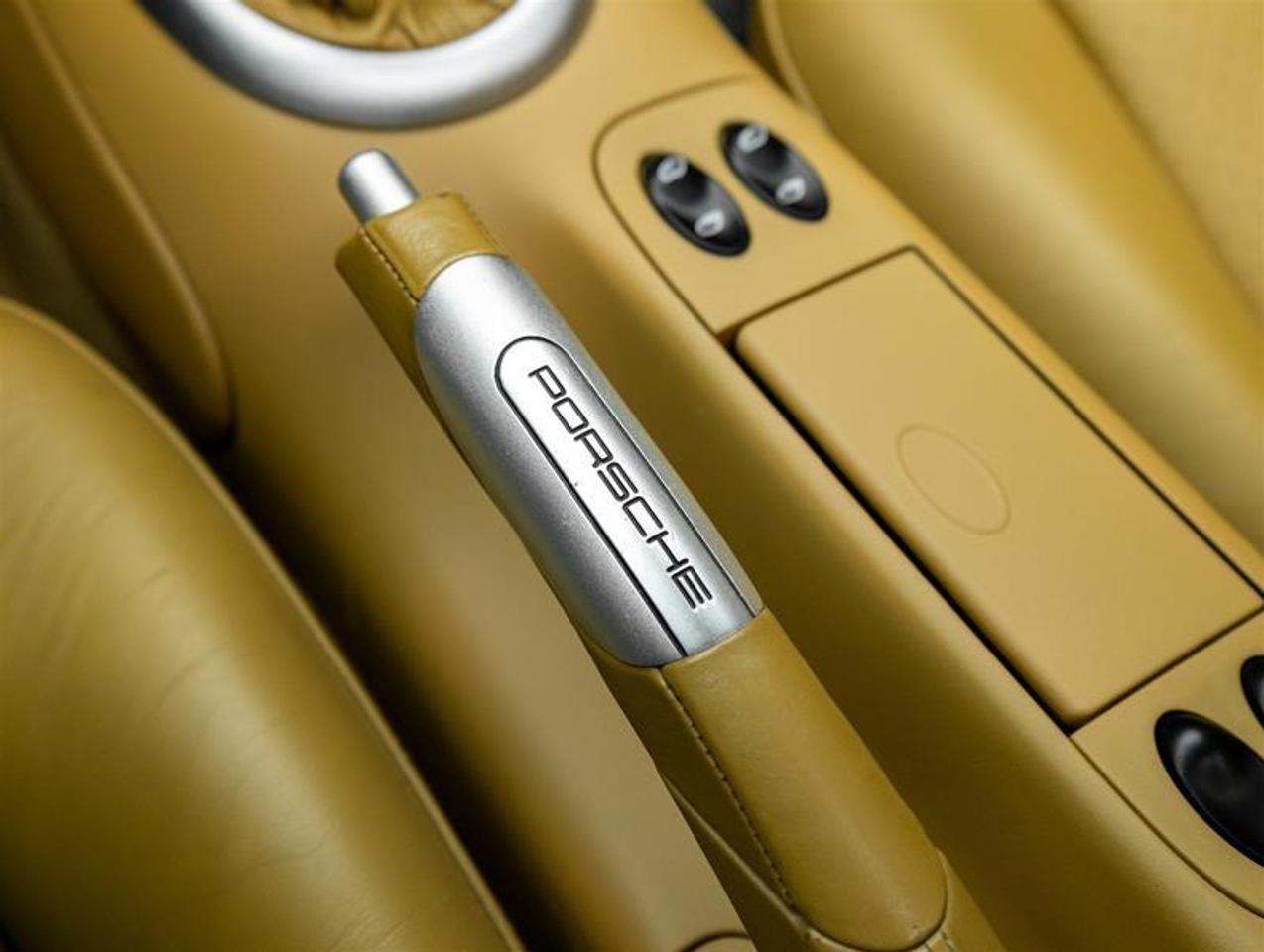 2002 Porsche 911  Photo