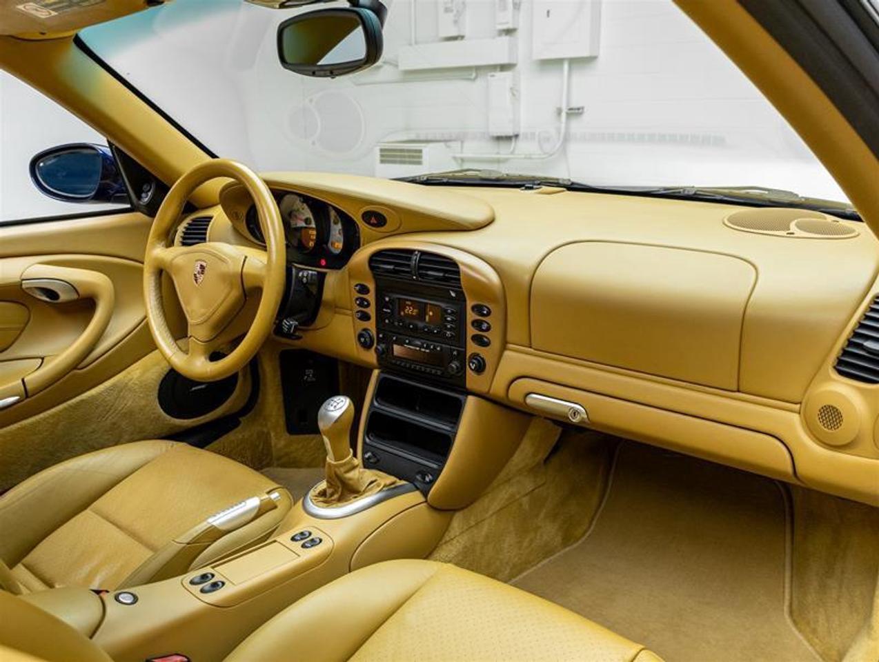 2002 Porsche 911  Photo