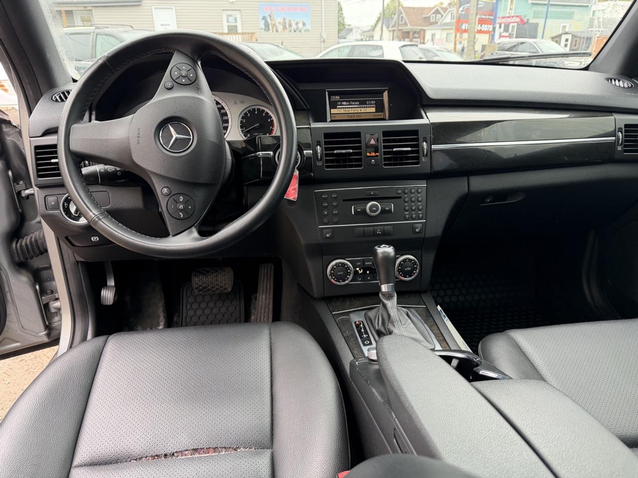 2012 Mercedes-Benz GLK-Class GLK350 Photo