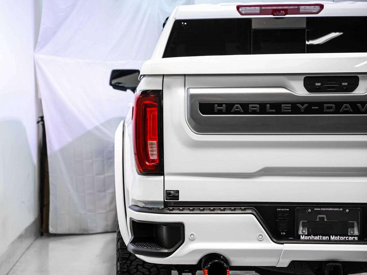 2024 GMC Sierra 1500 4X4 HARLEY DAVIDSON EDITION AT4 CREW 6.2L V8 RARE Photo