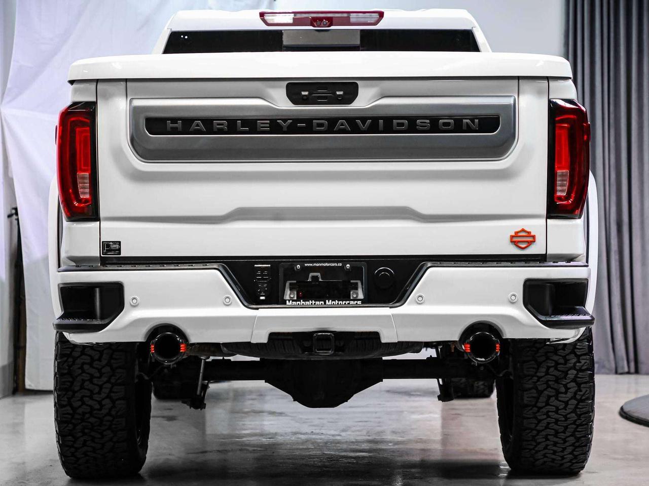 2024 GMC Sierra 1500 4X4 HARLEY DAVIDSON EDITION AT4 CREW 6.2L V8 RARE Photo