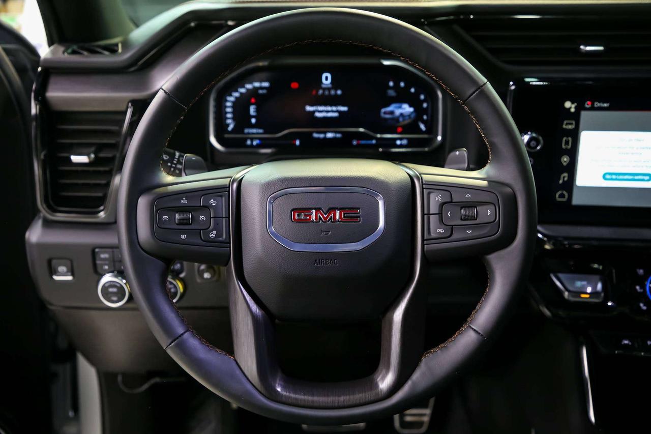 2024 GMC Sierra 1500 4X4 HARLEY DAVIDSON EDITION AT4 CREW 6.2L V8 RARE Photo