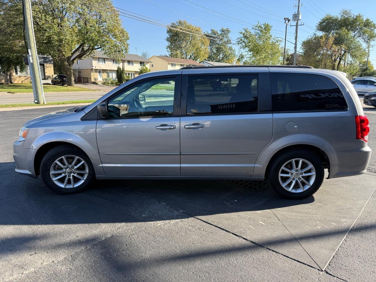 2013 Dodge Grand Caravan 4dr Wgn SXT Photo