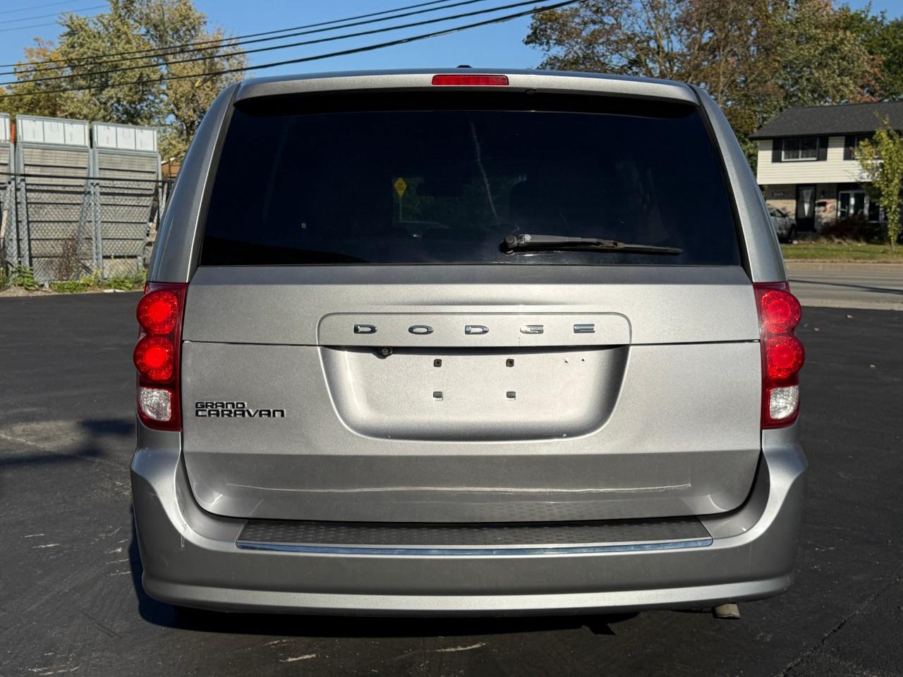2013 Dodge Grand Caravan 4dr Wgn SXT Photo