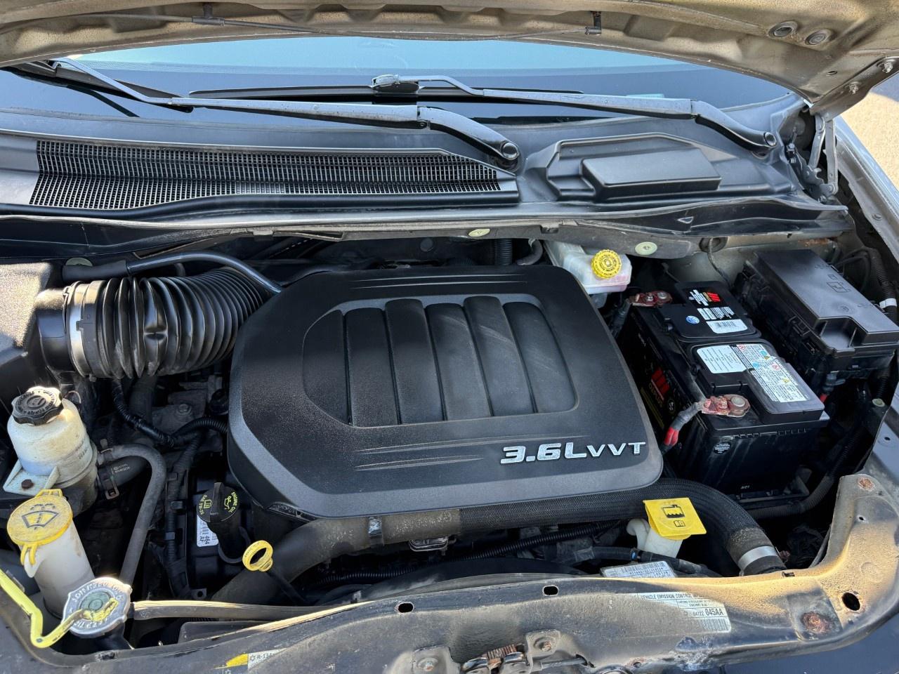 2013 Dodge Grand Caravan 4dr Wgn SXT Photo