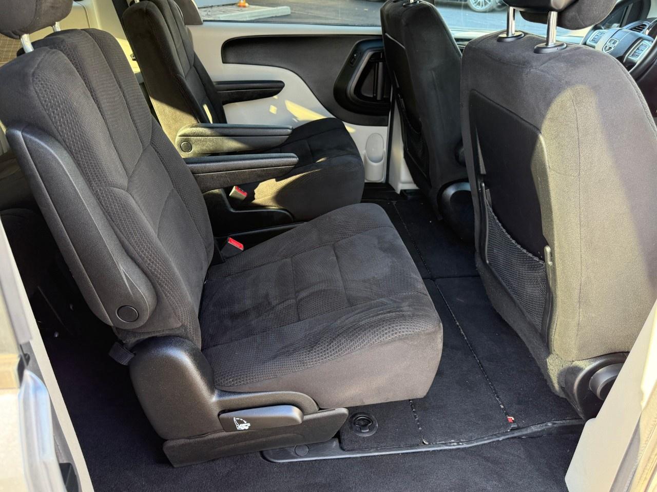 2013 Dodge Grand Caravan 4dr Wgn SXT Photo
