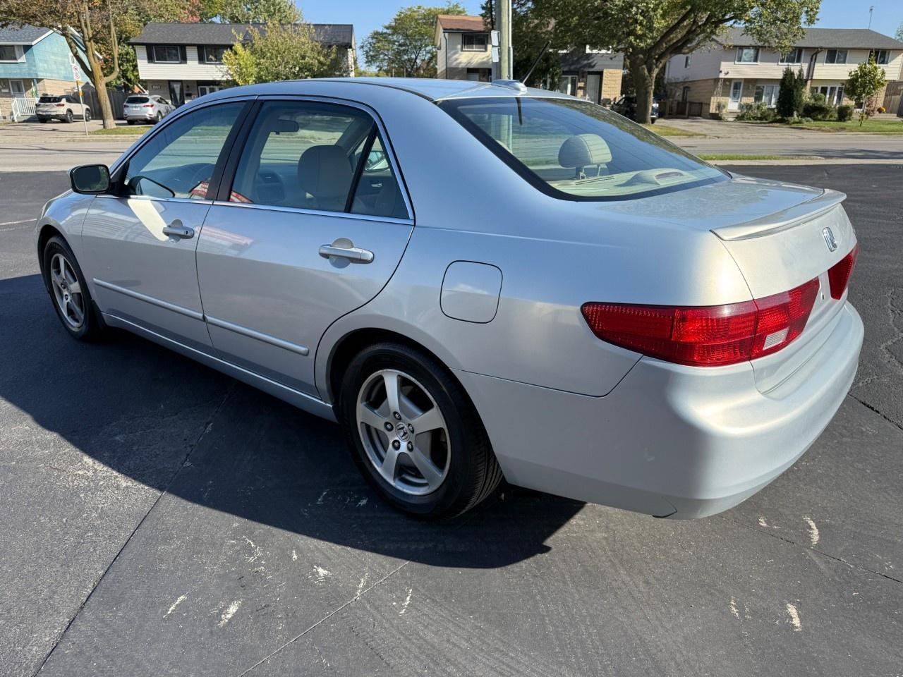 2005 Honda Accord Hybrid Automatic Photo