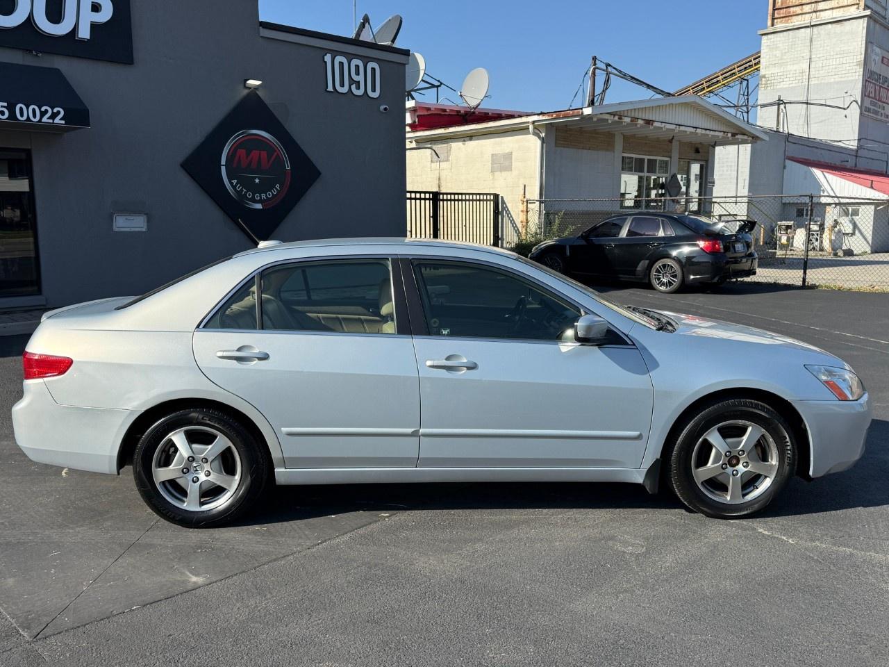 2005 Honda Accord Hybrid Automatic Photo