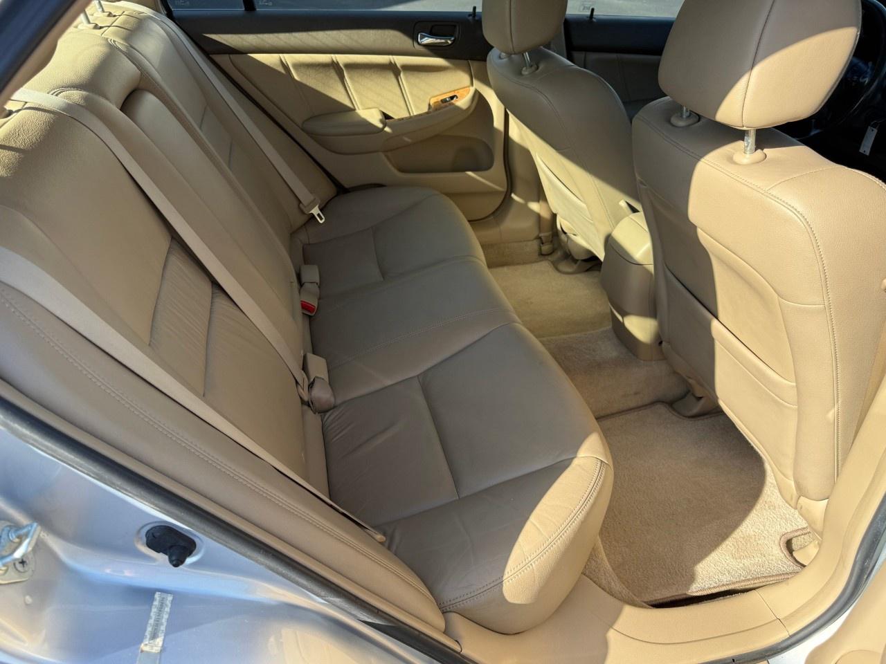 2005 Honda Accord Hybrid Automatic Photo