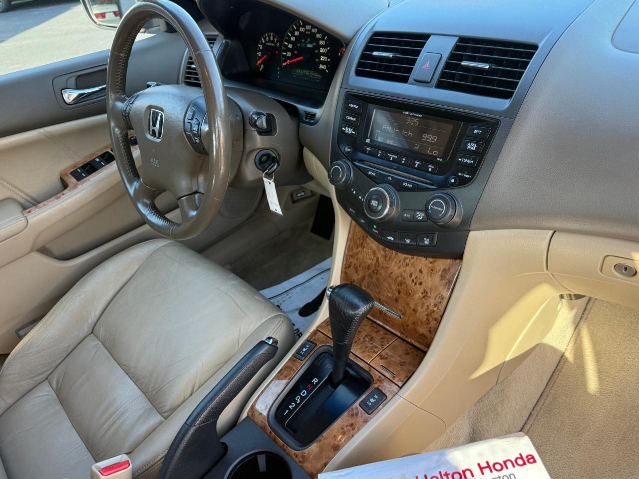 2005 Honda Accord Hybrid Automatic Photo