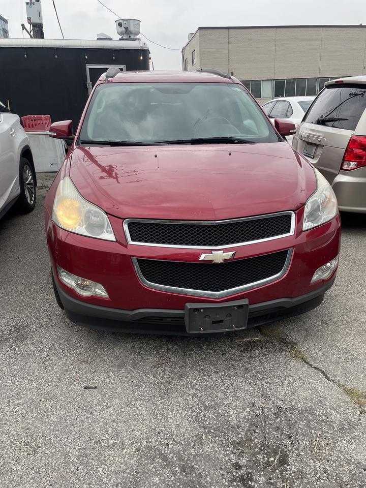 2012 Chevrolet Traverse LT Photo