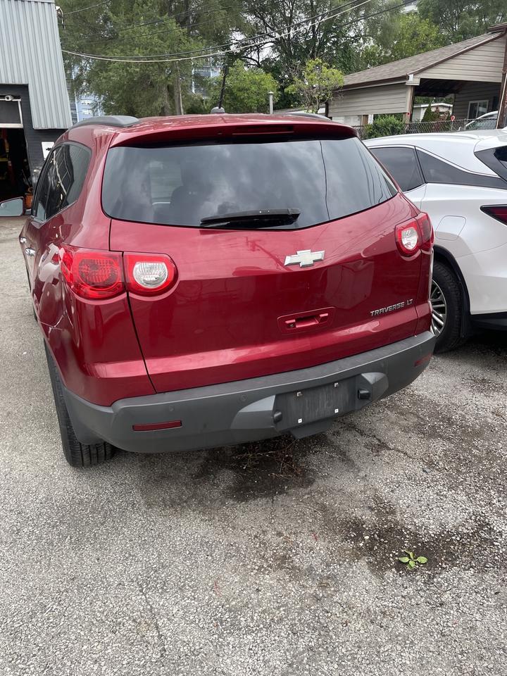 2012 Chevrolet Traverse LT Photo