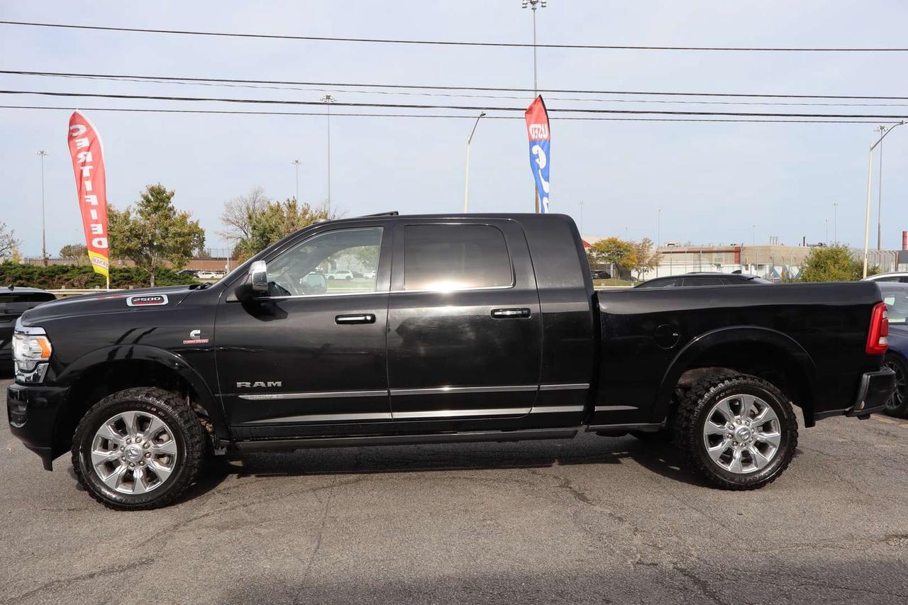 2019 RAM 2500 Limited Mega Cab 4WD   6.7L Cummins   No Accident   RARE Photo