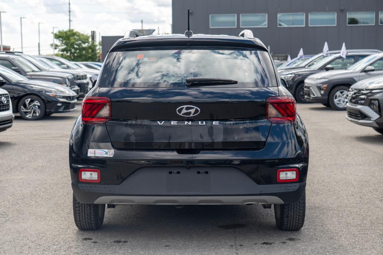 2026 Hyundai Venue Preferred IVT Photo