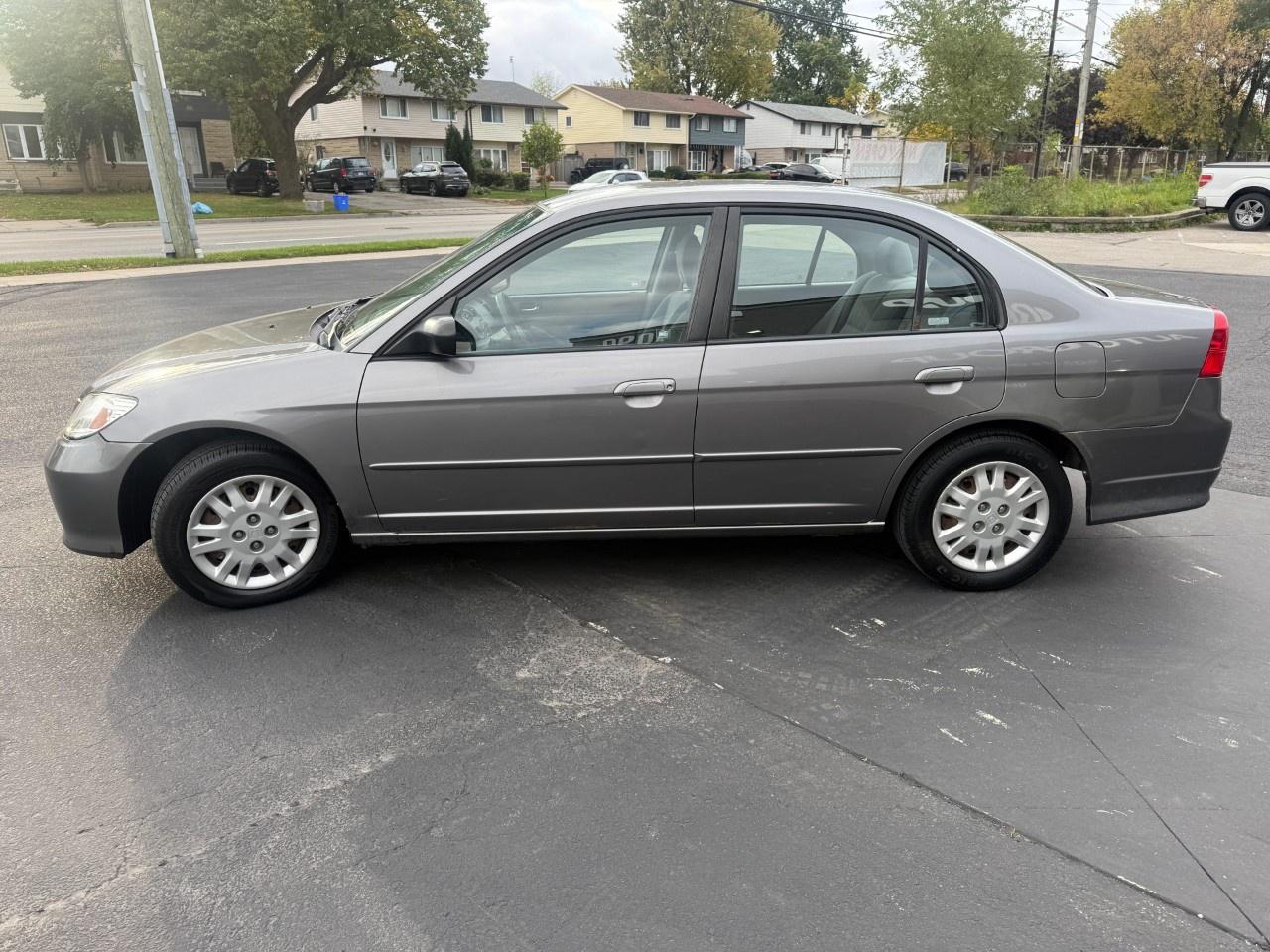 2004 Honda Civic LX AUTOMATIC SEDAN Photo
