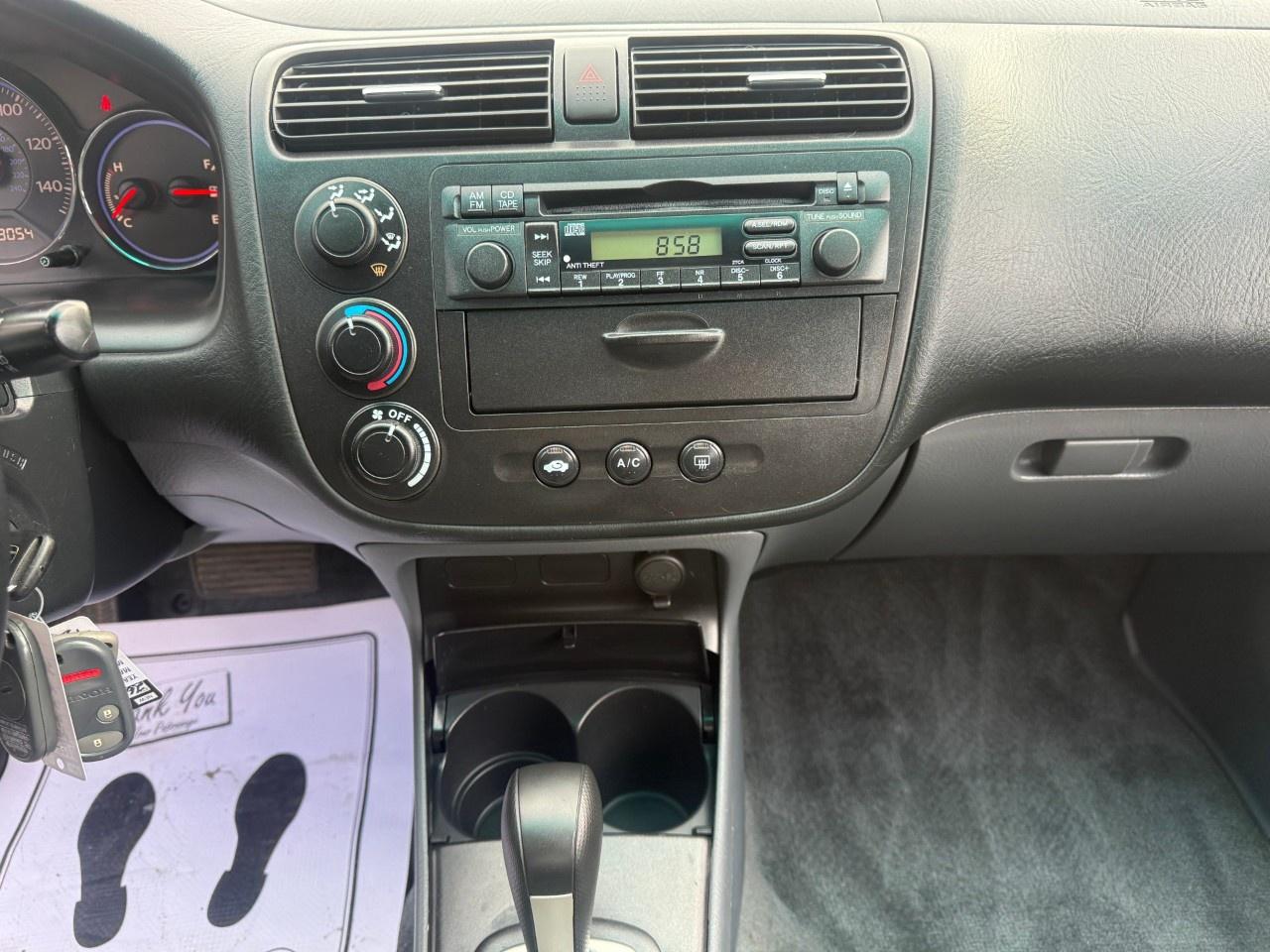 2004 Honda Civic LX AUTOMATIC SEDAN Photo