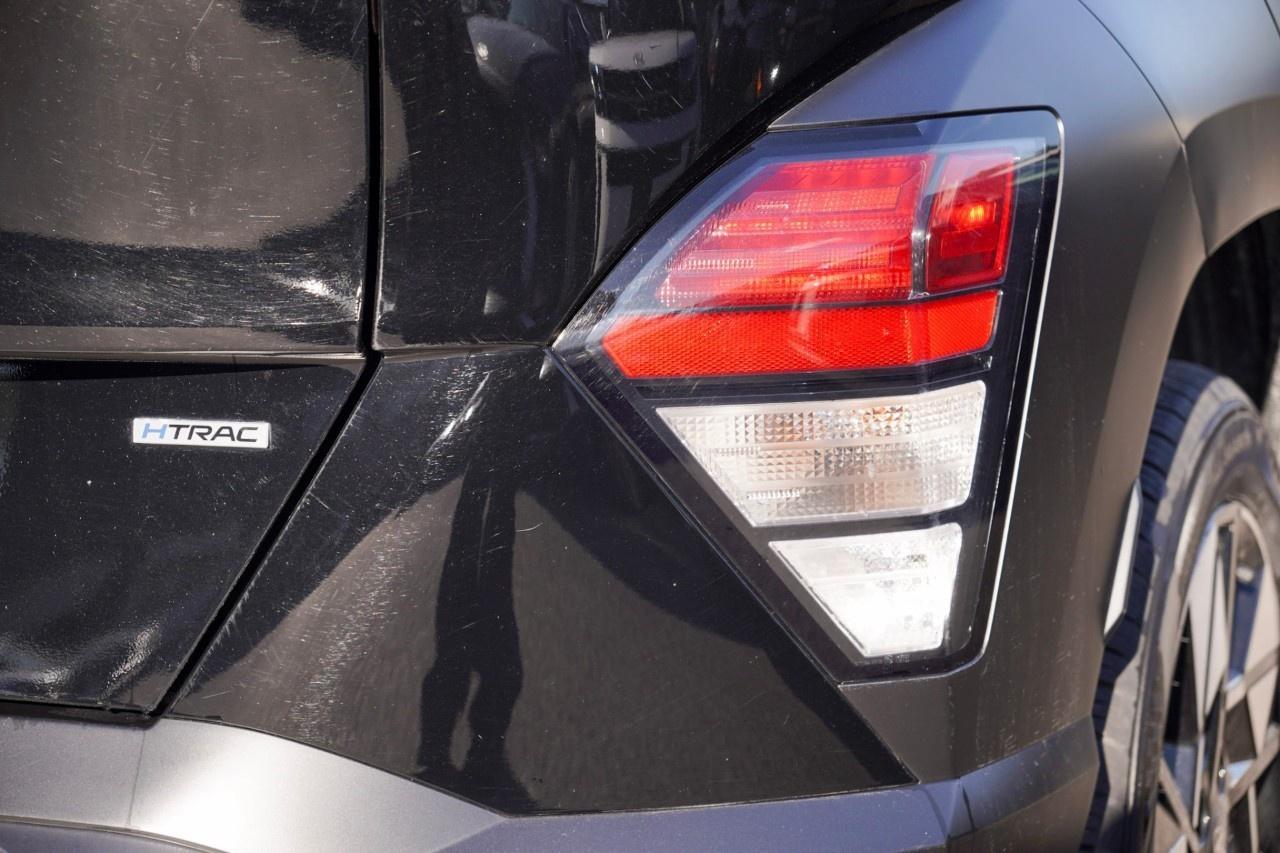 2026 Hyundai KONA 2.0L Preferred AWD w/Trend Package Photo4