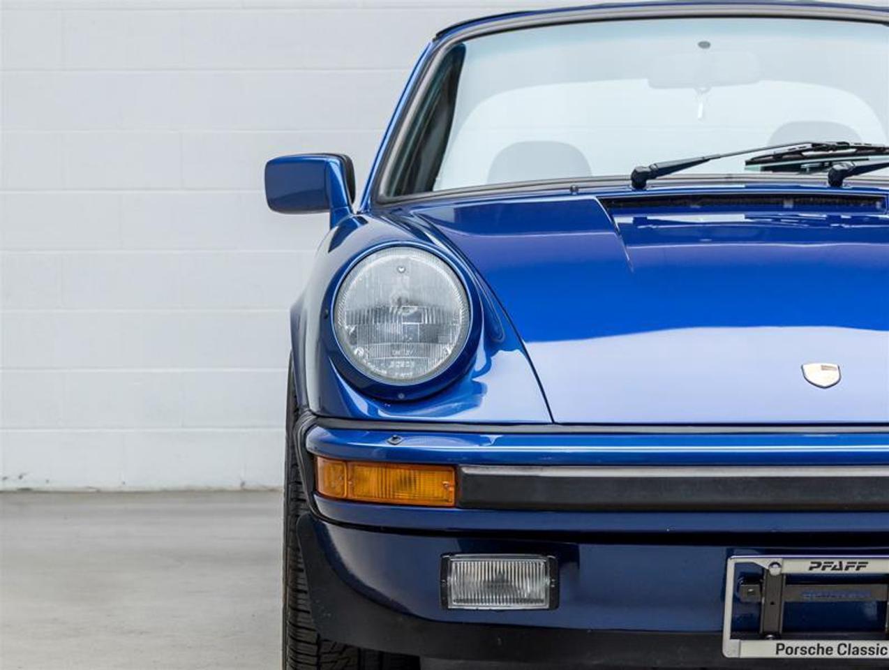 1982 Porsche 911  Photo2