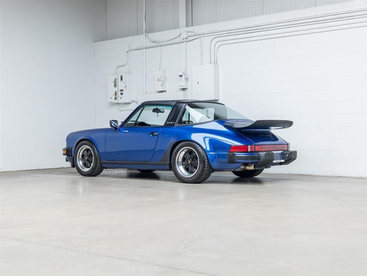 1982 Porsche 911  Photo