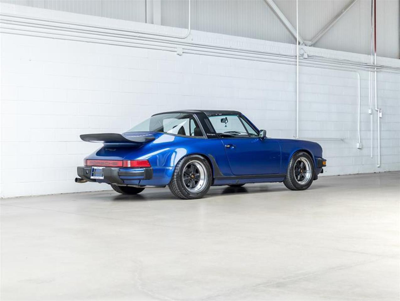 1982 Porsche 911  Photo
