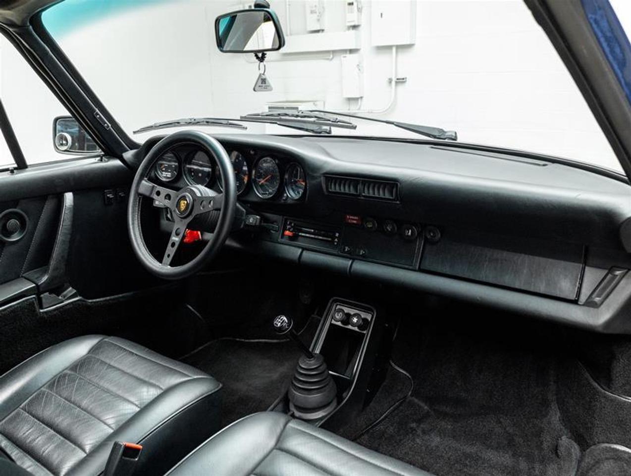 1982 Porsche 911  Photo
