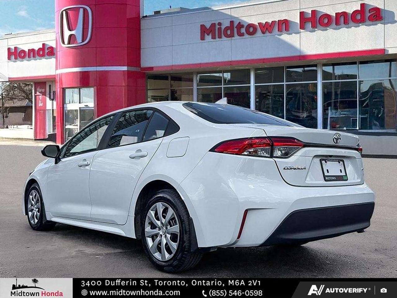 2024 Toyota Corolla LE CVT Photo