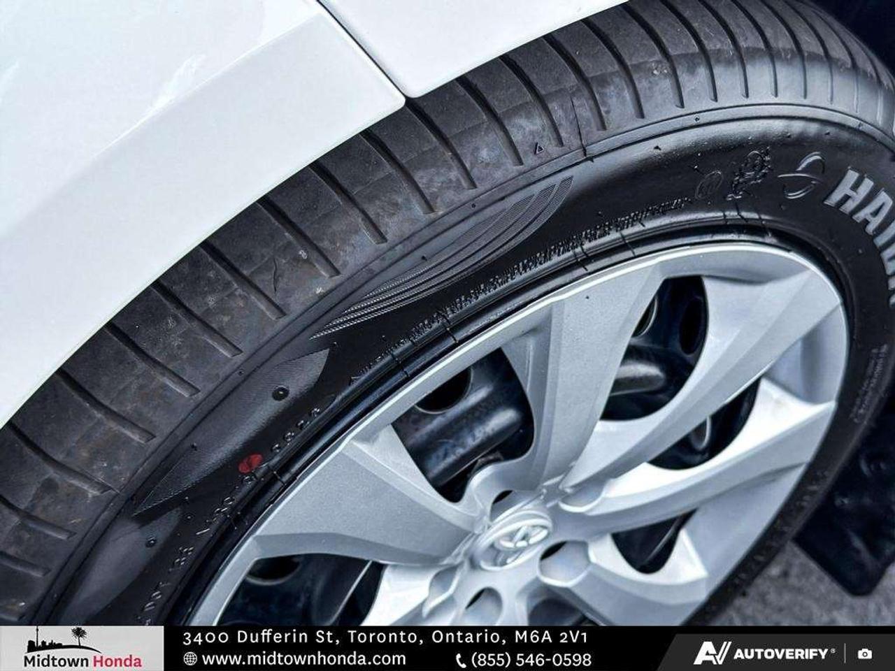 2024 Toyota Corolla LE CVT Photo