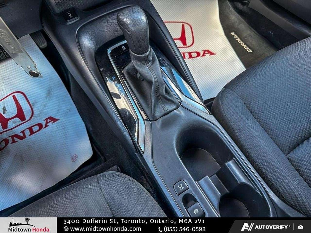 2024 Toyota Corolla LE CVT Photo