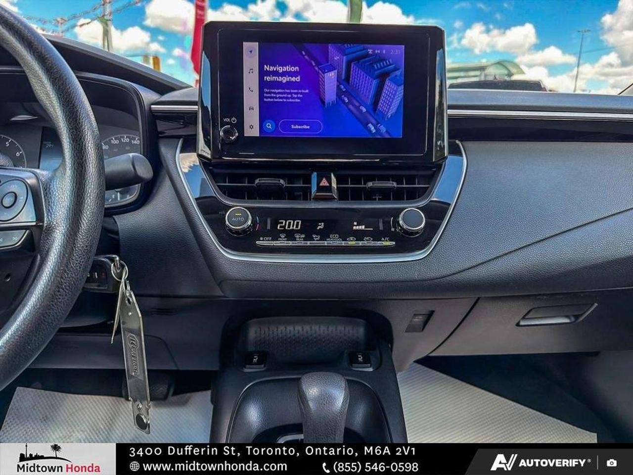 2024 Toyota Corolla LE CVT Photo