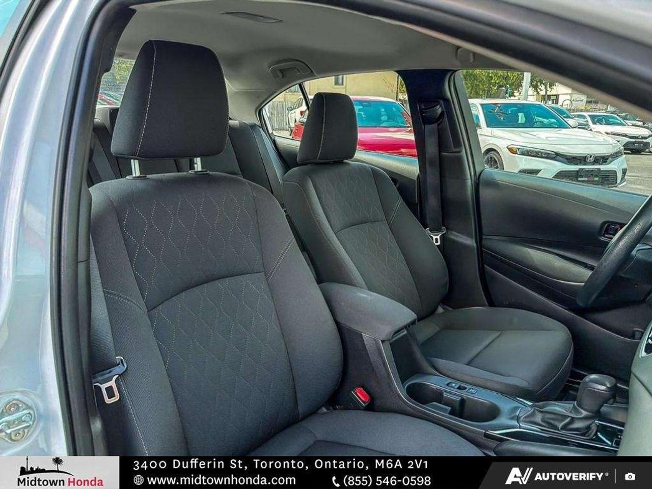 2024 Toyota Corolla LE CVT Photo