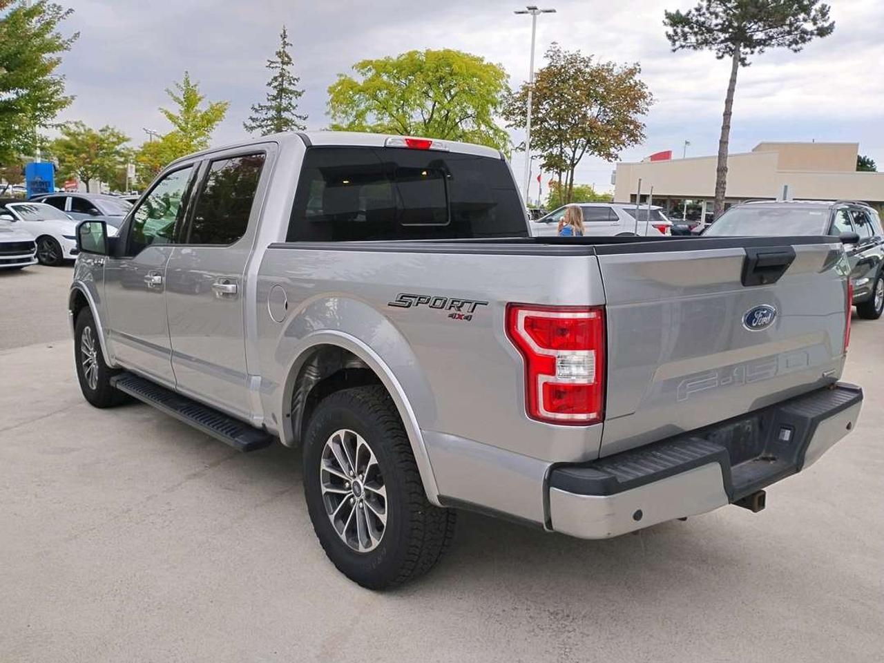 2020 Ford F-150 XLT Photo