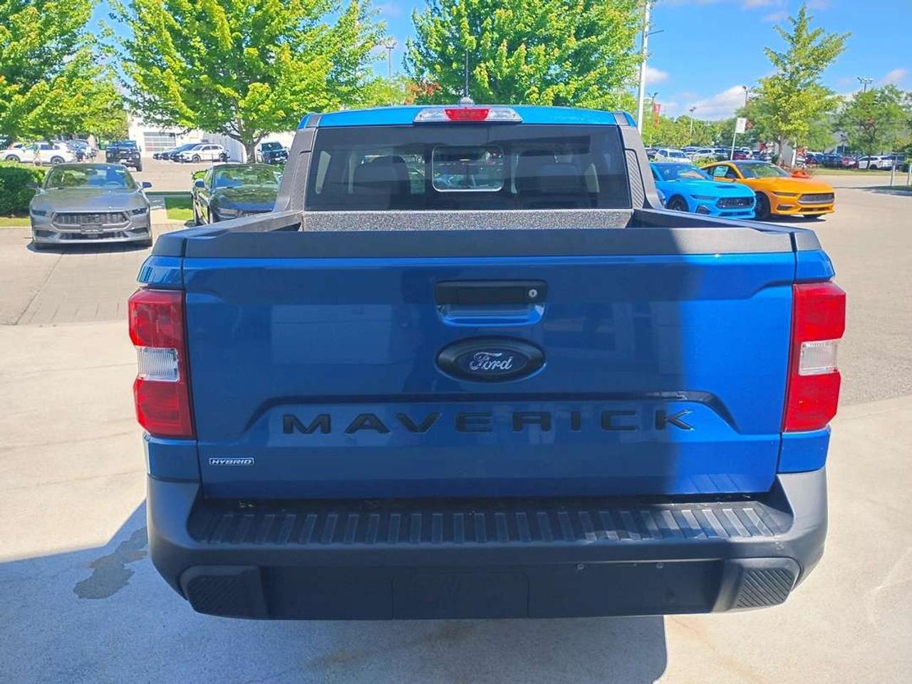 2023 Ford Maverick XL Photo4