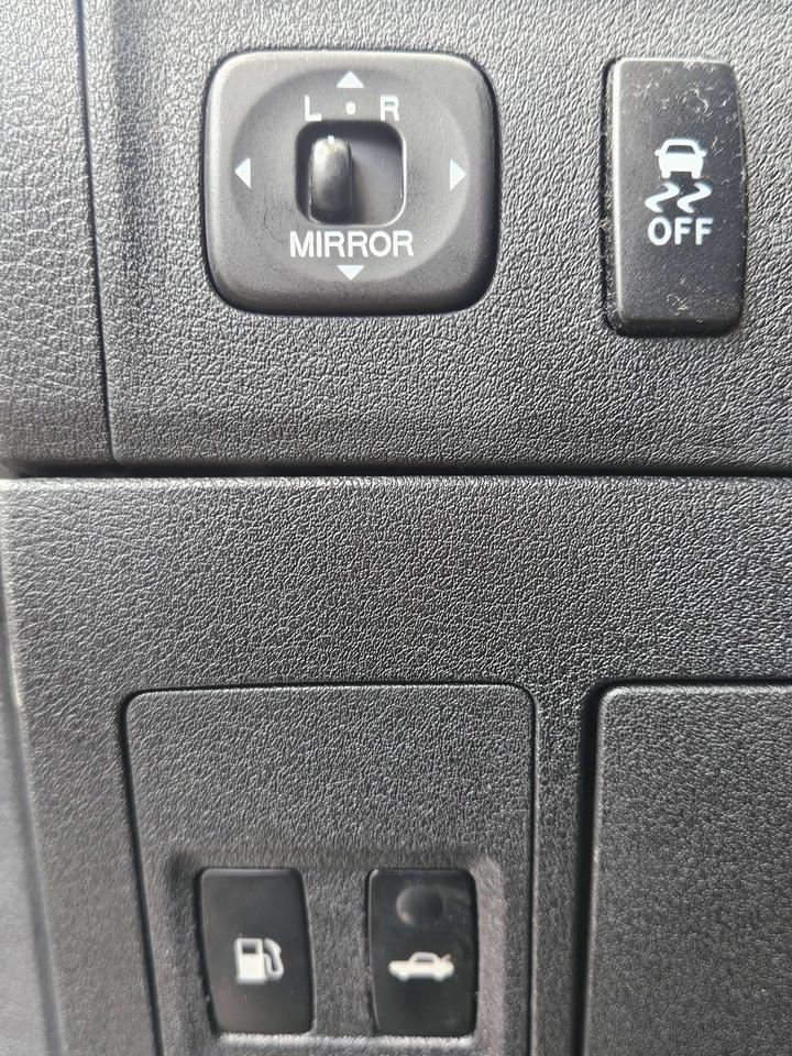 2012 Lexus ES 350 Navi, Camera, Leather, Sunroof Photo