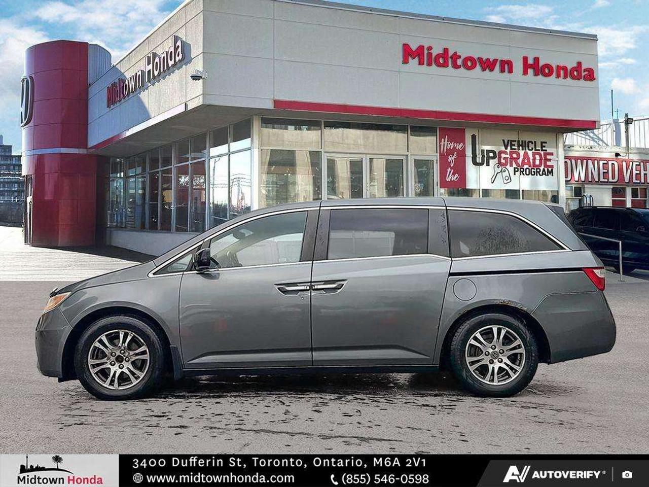 2011 Honda Odyssey EX-L with Rear Entertainment System Photo