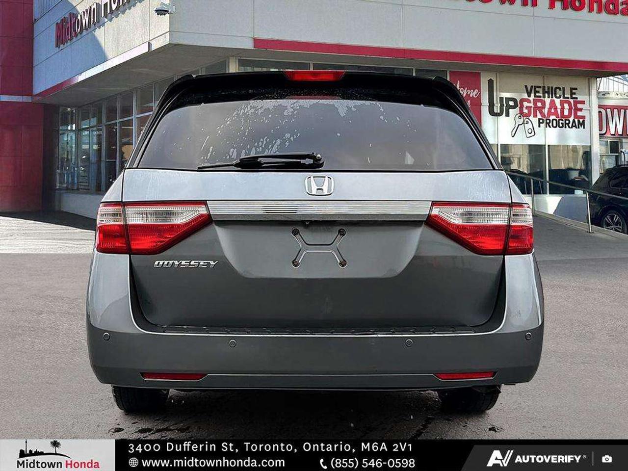 2011 Honda Odyssey EX-L with Rear Entertainment System Photo